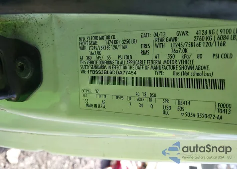 2013 Ford E-350 Super Duty Xl из США, поврежденный, VIN 1FBSS3BL6DDA77454